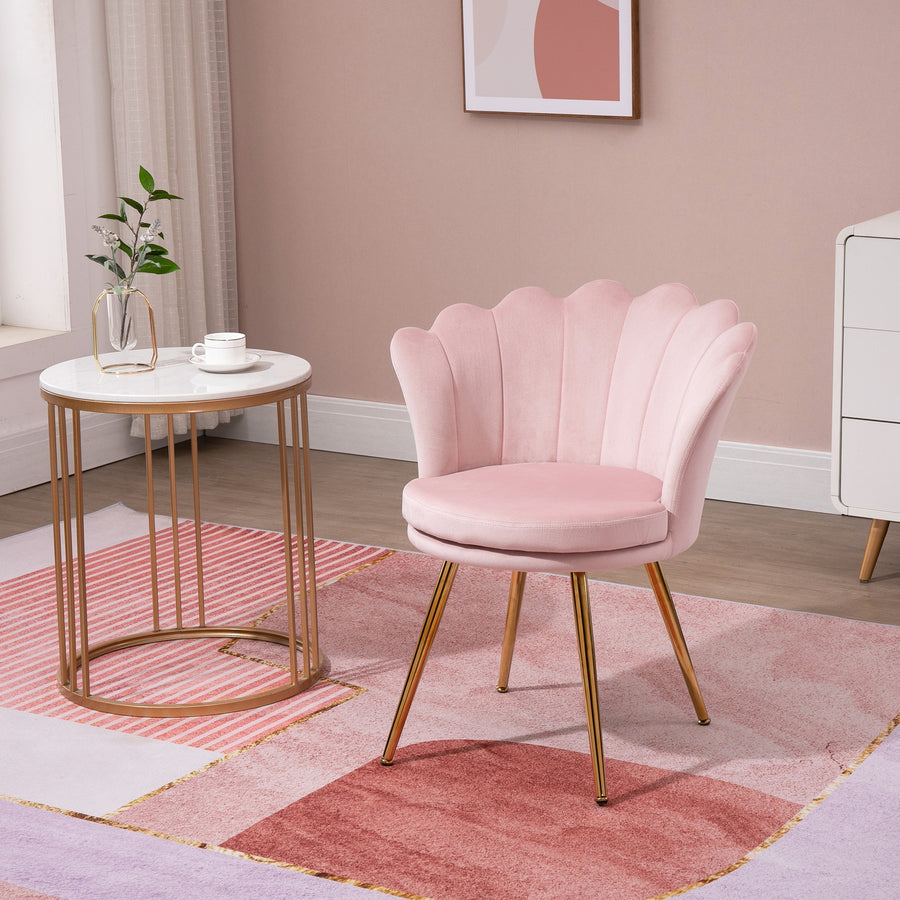 Fauteuil coquillage velours rose poudré, pieds dorés