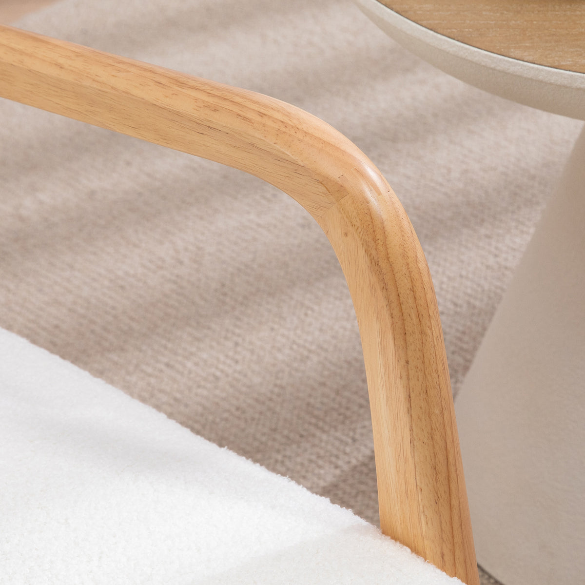 Fauteuil lounge - 3 coussins inclus - assise profonde - accoudoirs - structure bois hévéa - tissu bouclette crème-6