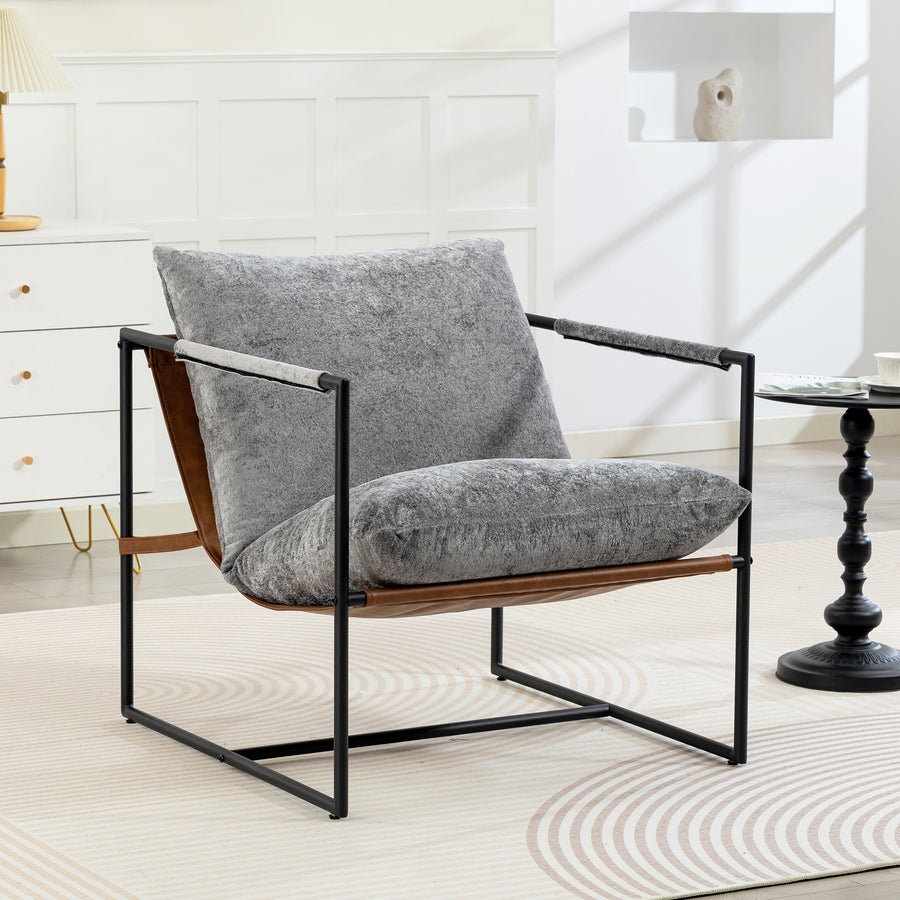 Fauteuil bouclette gris clair, structure acier noir