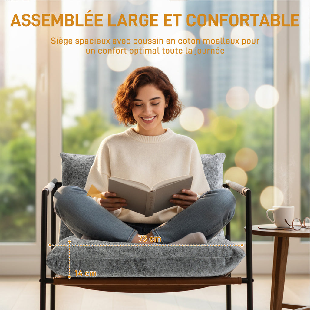 Fauteuil bouclette gris clair, structure acier noir, détail 2
